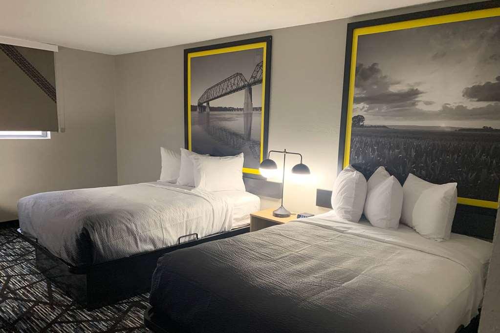 Super 8 By Wyndham Kirksville-University Area Kamer foto
