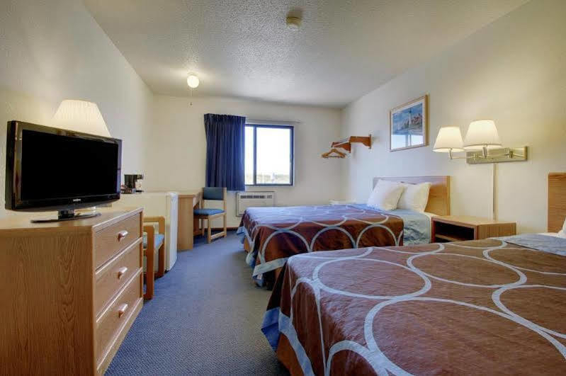 Super 8 By Wyndham Kirksville-University Area Buitenkant foto