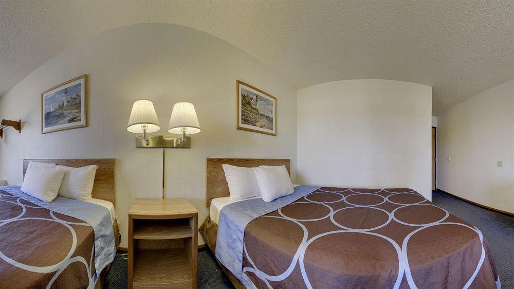 Super 8 By Wyndham Kirksville-University Area Buitenkant foto